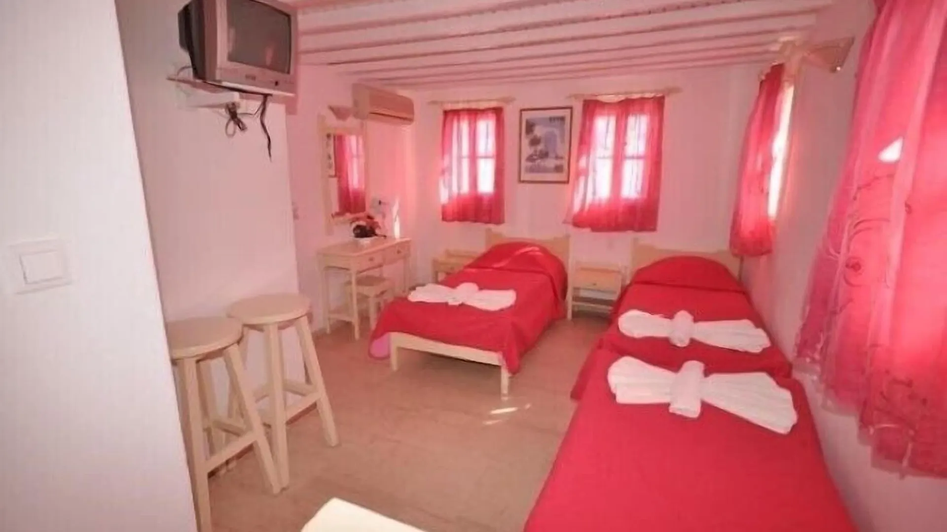 Domna Lakka Studios Mykonos Town